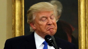Demo Donald Trump di Kedubes AS Jakarta