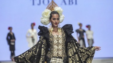 2 Desainer Gianyar Ramaikan Indonesia Fashion Week