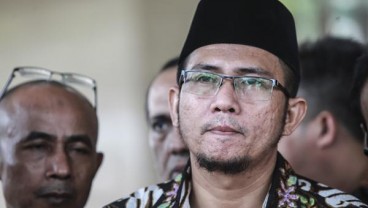 KASUS DUGAAN PENISTAAN AGAMA: Mengaku Wakili Muslim Sedunia, Asroi Dilaporkan Kuasa Hukum Ahok