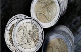 LAJU EURO: Politik Prancis Jelang Pilres Tekan Laju Euro