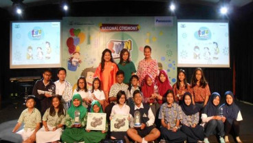 SD Al Azhar Bintaro 17 dan SMP Regina Pacis Bogor Ikuti Kid Witness News tingkat Global