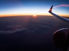 Punya Fobia Naik Pesawat Terbang? Atasi dengan Tips Berikut