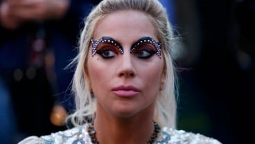 Lady Gaga Kencani Agennya Sendiri