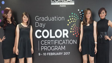 30 Colorist Loreal Raih Sertifikat Color Certification Program