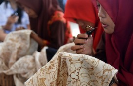 Aktivitas Membatik Pikat Pengunjung Paviliun Indonesia