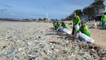 Pemkab Badung Antisipasi Kedatangan Sampah di Pantai Kedongan