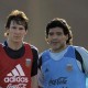 Maradona & Messi Tampil Bareng di Nigeria
