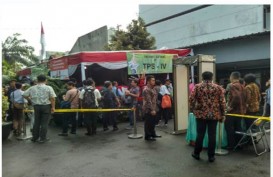 QUICK QOUNT PILGUB DKI 2017: TPS Tempat Presiden Jokowi Mencoblos Penuh