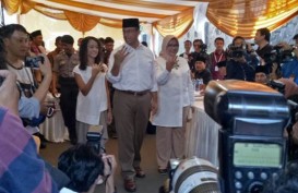 QUICK COUNT PILGUB DKI 2017: Anies Pantau Hasil Hitung Cepat di DPP Partai Gerindra