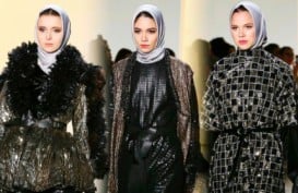 Anniesa Hasibuan Pamerkan Koleksi Busana Muslim di New York Fashion Week