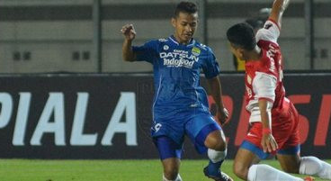 Zola Temukan Kenyamanan Bersama Persib