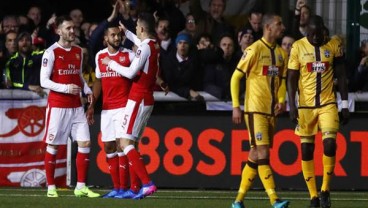HASIL PIALA FA: Arsenal Pukul Sutton United 2-0