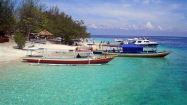 Menpar Arief, Tertibkan Bangunan Liar di Pantai Gili Trawangan