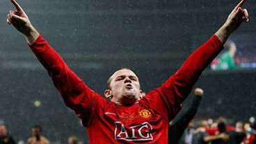 Rooney Putuskan Bertahan di MU