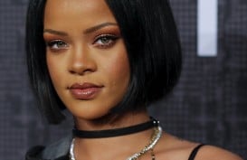 Harvard University Berikan Penghargaan Humaniter Terbaik untuk Rihanna