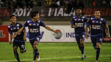 Hasil Piala Presiden: Arema & Semen Padang Lolos ke 8 Besar