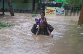 Terputus Banjir dan Longsor, Jalur Darat Padang-Pekanbaru Dialihkan