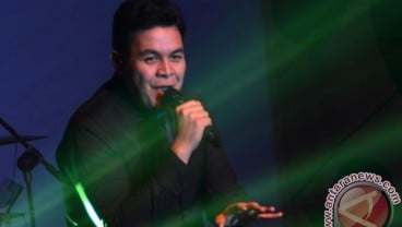 Java Jazz Festival 2017: Duet Tulus dan Sundari Soekotjo