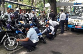 Parkir Liar di Jalan Dewi Sartika Dirazia, Puluhan Kendaraan Terjaring