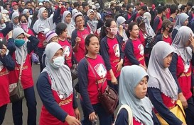 Hari Perempuan Internasional : 500 Orang Jalan Kaki Menuju Istana Merdeka
