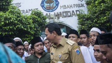 Ahok Tetapkan Makam Mbah Priok Jadi Cagar Budaya