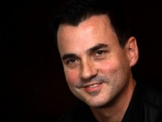 Penyanyi Tommy Page Meninggal Dunia Bunuh Diri?