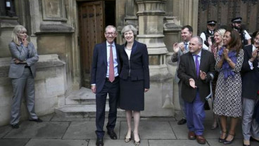 PASCA BREXIT INGGRIS: Theresa May Berharap Ford Terus Beroperasi