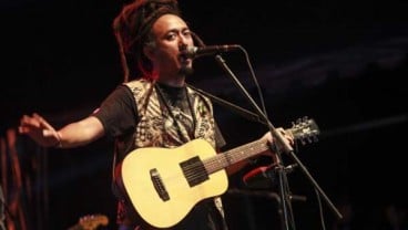 Bergoyang Bersama Ras Muhammad di Java Jazz