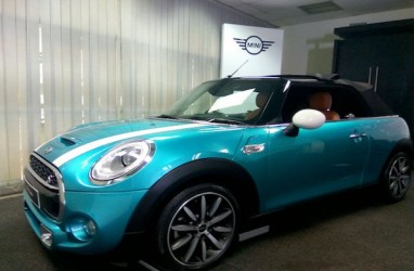 BMW Jelaskan Sistem Keamanan Mobil Convertible Mini Cabrio