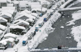Cuaca Buruk Serang Swedia, 25 Kendaraan Kecelakaan