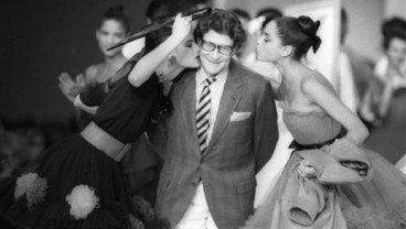 Museum Yves Saint Laurent Dibuka di Paris dan Maroko