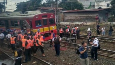 Rel Bergeser, Perjalanan KA  Jatinegara-Manggarai Terganggu