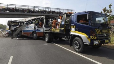 Kecelakaan Tunggal di Tol Merak Tewaskan 3 Orang