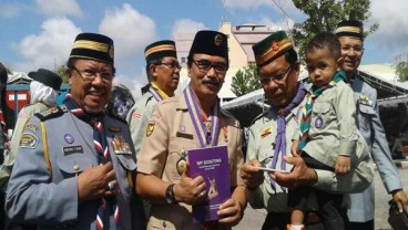 Adhyaksa Dault Terima Penghargaan dari Pramuka Brunnei Darussalam