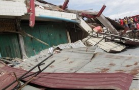 Pemkot Padang Bantu 10 Unit Rumah untuk Korban Gempa Pidie