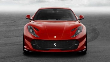 Ferrari 812 Superfast 800-cv Andalkan Kelincahan Sistem Kendali Kemudi