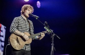 Ed Sheeran Terima Songwriters Hall of Fame 2017