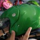 Alarm Helm Ini Dirancang Mahasiswa Lampung