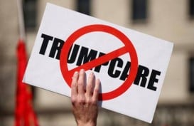 OBAMACARE DIROMBAK: Gelar Unjuk Rasa Kecam Kebijakan Trump