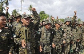 Tentara Filipina Selamatkan Dua Tawanan dari Abu Sayyaf