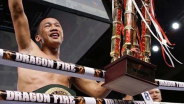 Petinju Indonesia Daud Yordan Menang TKO di Singapura