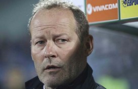 Belanda Akhirnya Pecat Pelatih Danny Blind