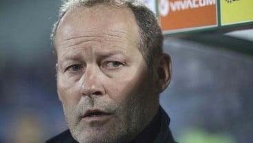 Belanda Akhirnya Pecat Pelatih Danny Blind