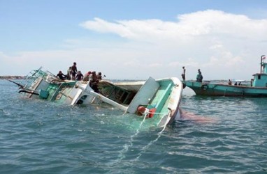 Penangkapan Ikan Ilegal : 2 Kapal Asing Segera Ditenggelamkan