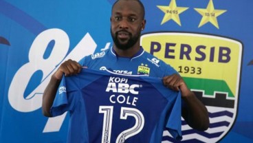 Persib Boyong Penyerang Timnas Inggris Senior, Lebih Mahal dari Essien