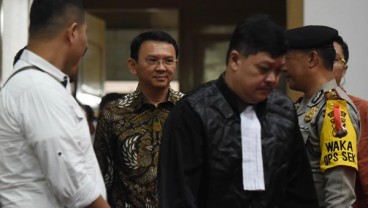 Sidang Ahok ke-17 : Jaksa Putar 4 Video, Ahok Protes Durasi