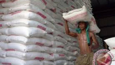 Stok Pupuk Bersubsidi di Sulsel Tersedia Untuk 2 Bulan