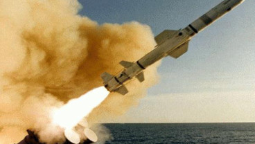 Pro-Kontra Amerika Bombardir Suriah