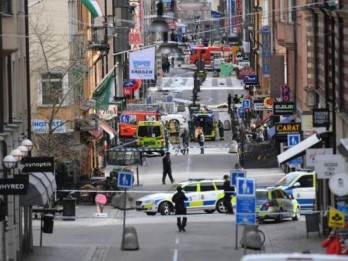 Teror Truk di Stockholm : 4 Orang Tewas, Seorang Diamankan Polisi