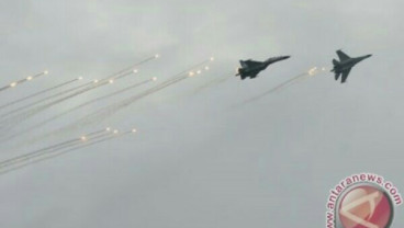 TNI AU Unjuk Kekuatan di Perayaan HUT ke-71 di Halim